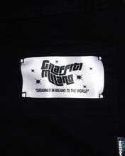 Carica l'immagine nel visualizzatore di Gallery, "pirates" bermuda etichetta Graffiti Milano "designed in milano to the world"(retro)