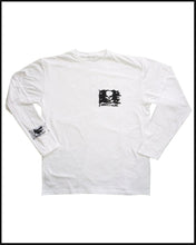 Carica l'immagine nel visualizzatore di Gallery, "Pirates" maglietta a maniche lunghe bianca